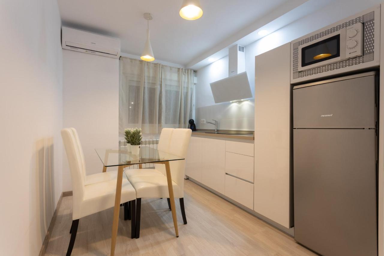 Center Deluxe Ii Appartement Grenade